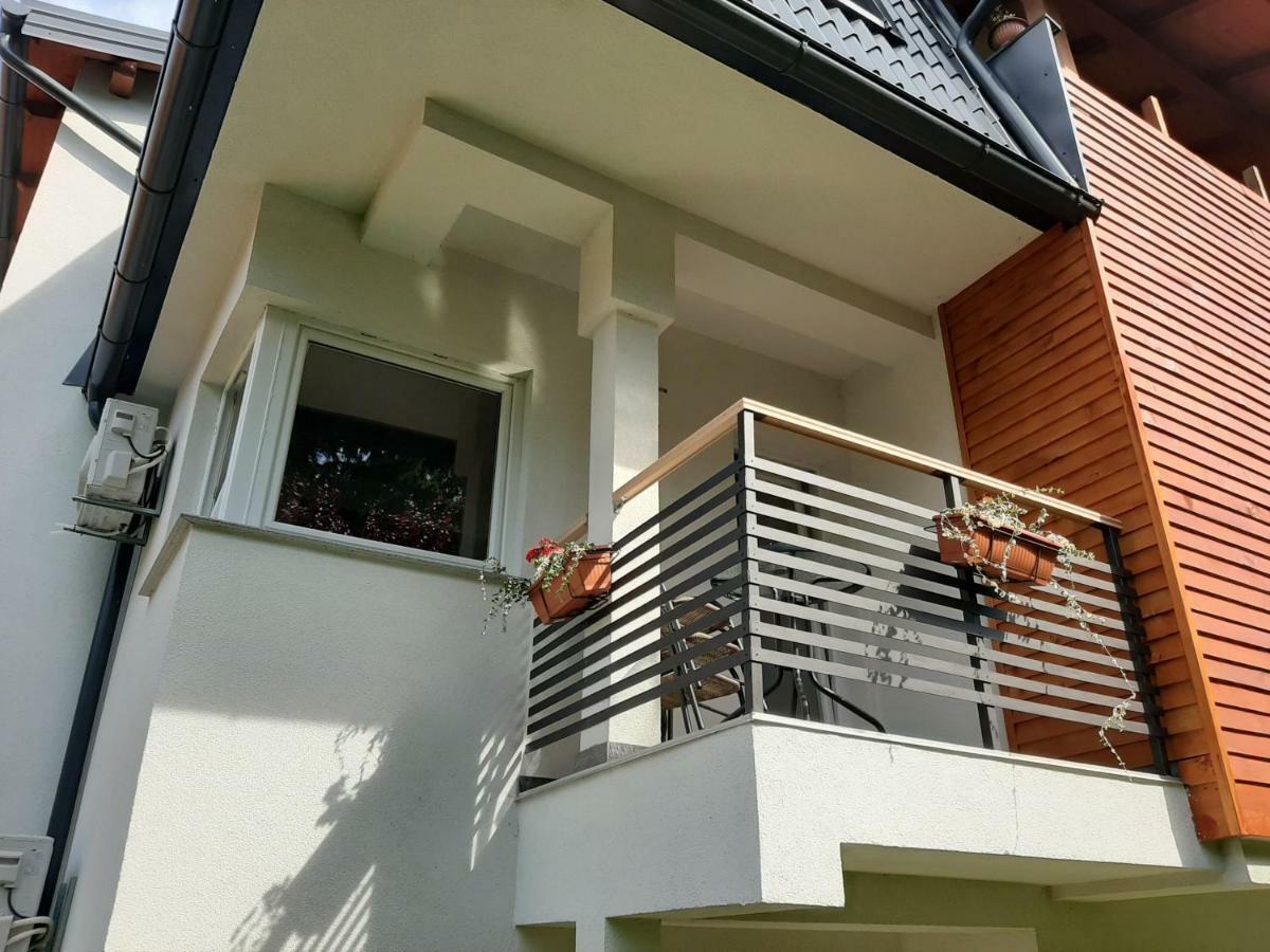 Guesthouse Hill ซาราเยโว ภายนอก รูปภาพ